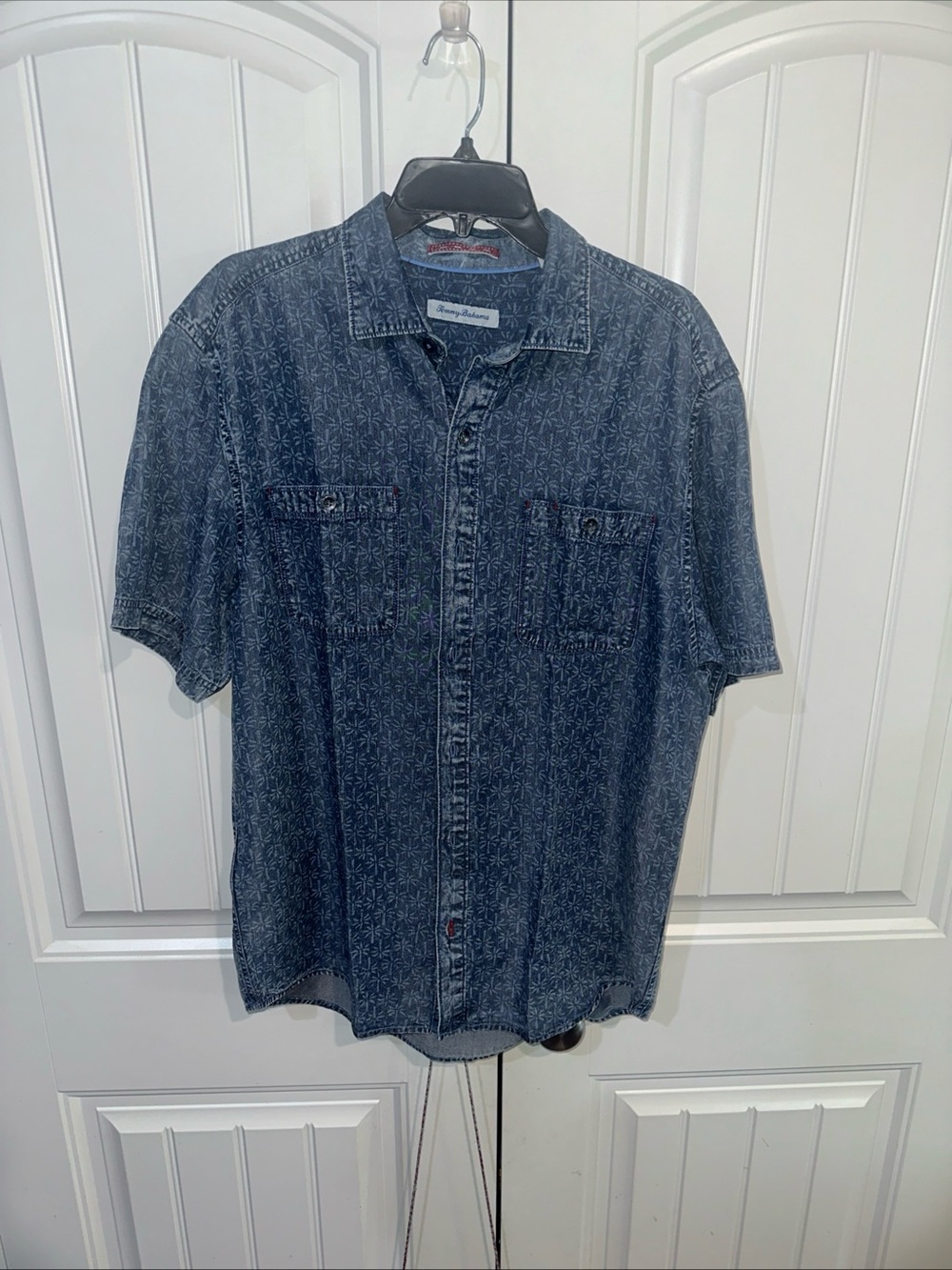 Tommy Bahama Men’s Polonia Palms Indigo Button Down Size Medium NWT